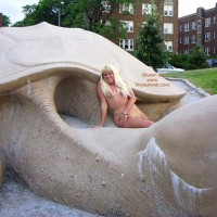 Pic #1Flashingal Hunt 9