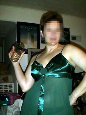 Pic #1Wife flying solo