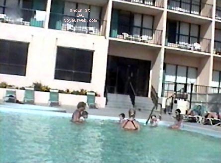 Pic #1Wifeshows in Daytona #2