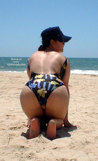 Pic #1Indiebabe Gets Naughty On The Beach