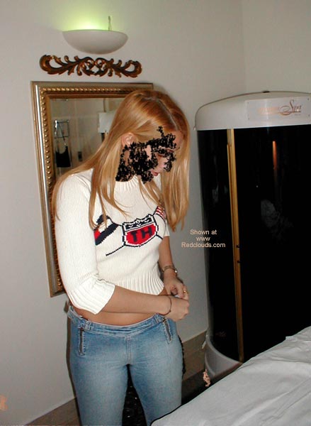 Pic #1Tan Line Sa Style