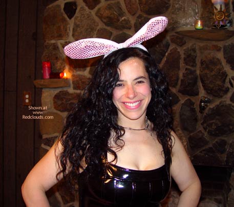 Pic #1Becca Fingers Her Asshole