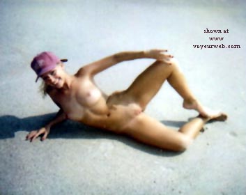 Pic #1Daisy@ the Beach