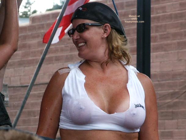 Pic #1Wet T Contest