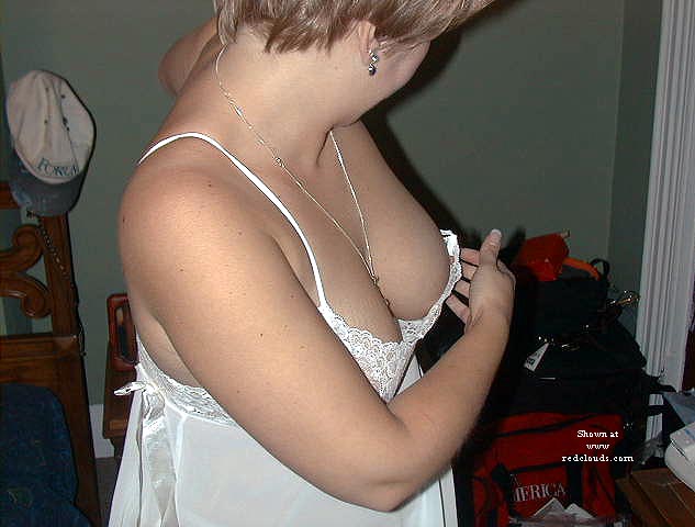 Pic #1Tracy up close