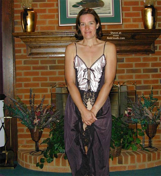 Pic #1Sexy Suz Playing With Herself