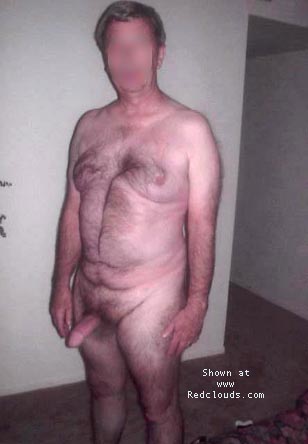 Pic #1M* Older Male (BLUR)