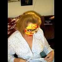 Pic #1Sam's Lovely Wife