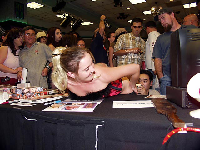 Pic #1Flashing For The Public, Porn Style