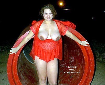 Pic #1Pregnant      Jess in Shower