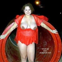 Pic #1Pregnant      Jess in Shower