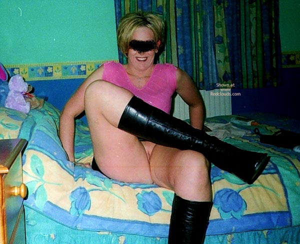 Pic #1 Miss Shy Gets Ruder
