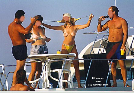 Pic #1Topless Boaters