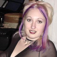 Violet'S Private Show