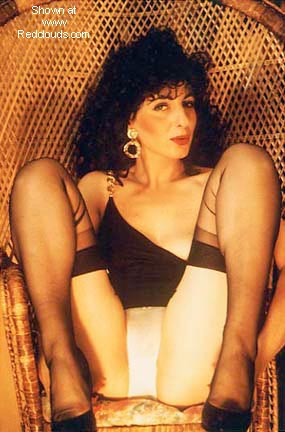 Pic #1girlfriend of the pettit rabbit