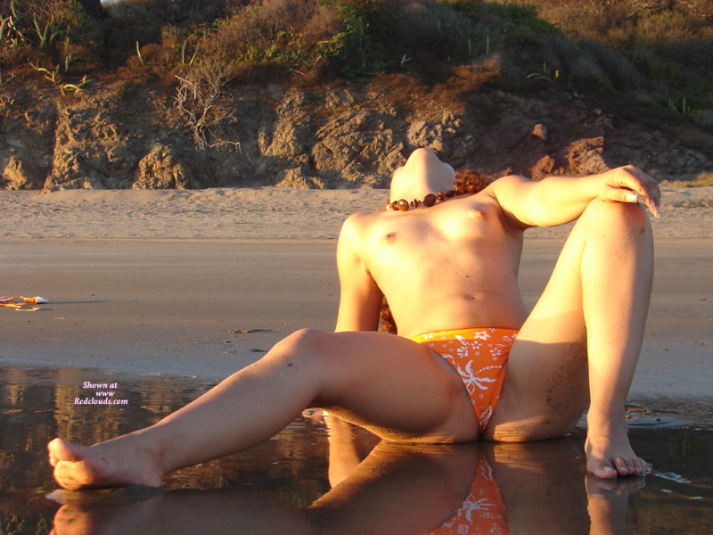 Pic #1In The Reflex Of Sun