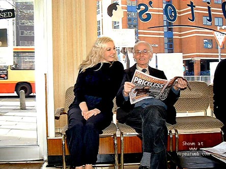 Pic #1Tigress cuts it fine