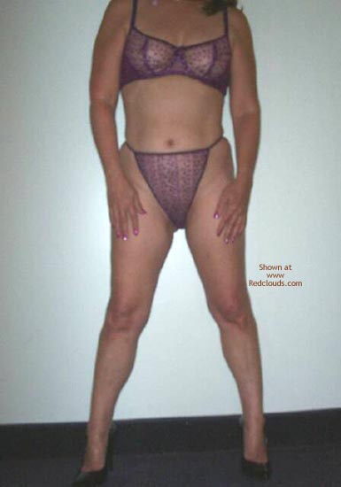 Pic #1Luscious In Purple (Blur)