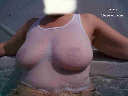 Pic #1Hottub
