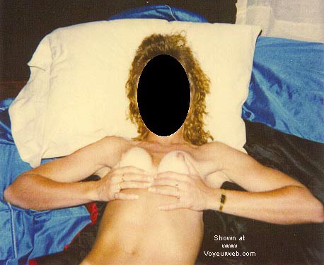 Pic #1 my wifes hot ass