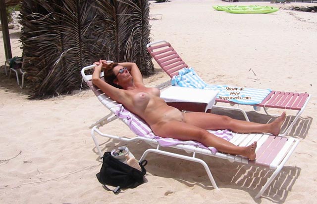 Pic #1Renee At Sorobon Beach