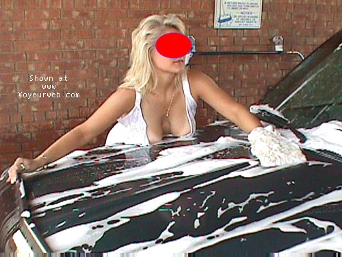 Pic #1*WB Shekoyote @ the Carwash