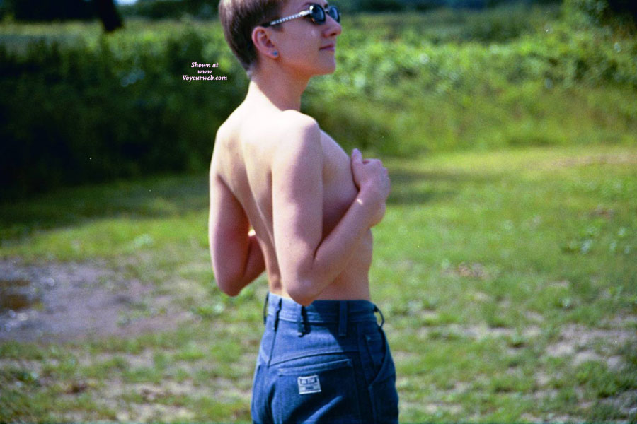 Pic #1 Diana Topless