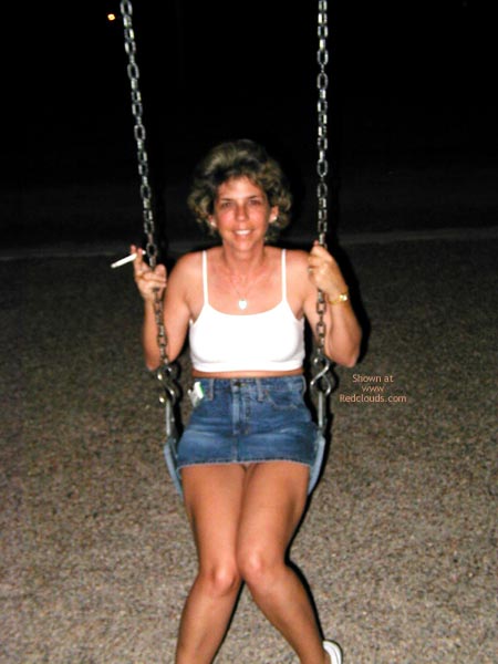 Pic #1Liz Fun In The Park