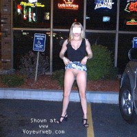 *RF Blonde Kelly at the Bar