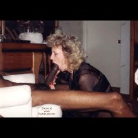 Pic #1liz and her new friend