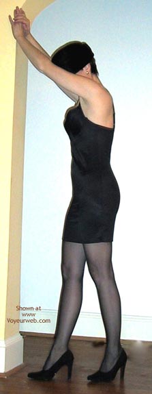 Pic #1Elf In Black