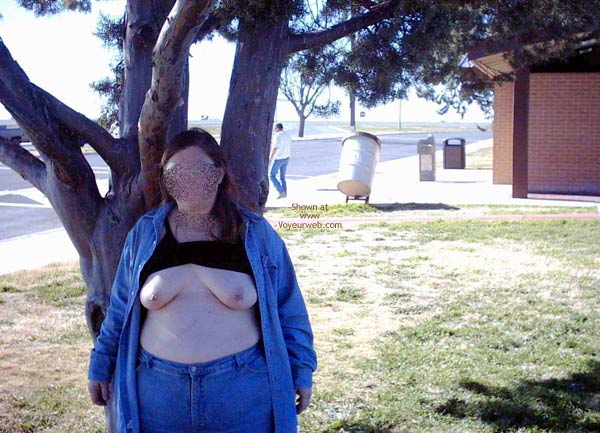 Pic #1Peaches (Bbw) A Flashing We Will Go