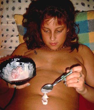 Pic #1De Princess : Do You Like Strawberrys?