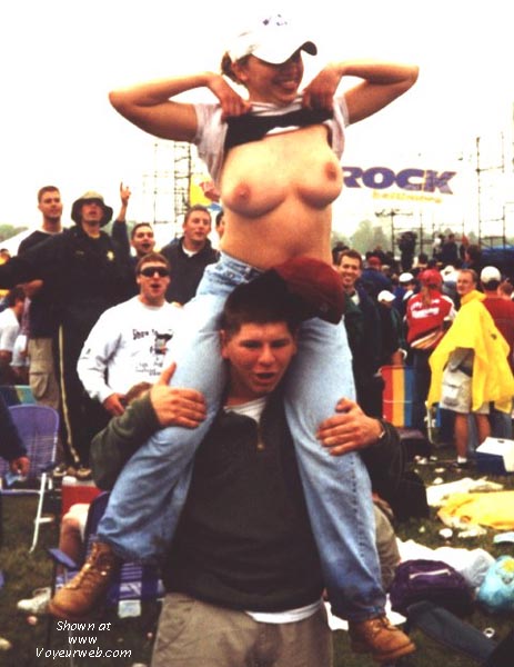 Pic #1 Preakness 2K-pt 1