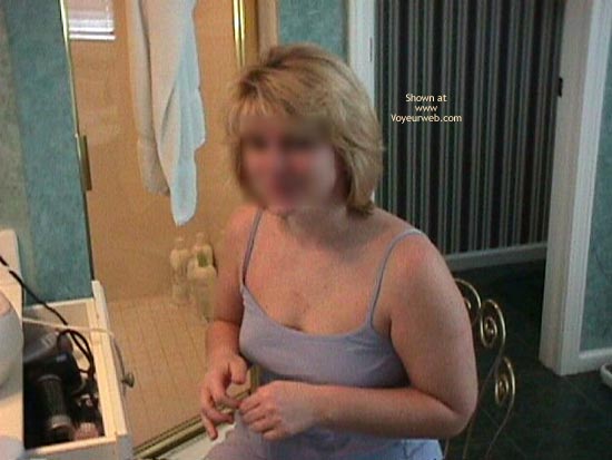 Pic #1She Knows I'M Up To Something