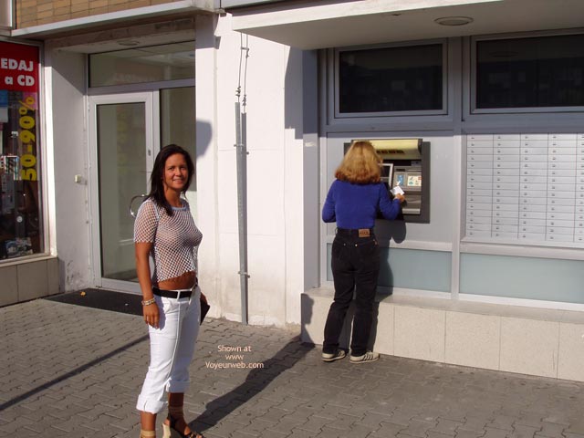 Pic #1*Ws Devil Window Shopping2