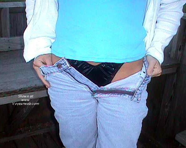 Pic #1Dr. Pam outside