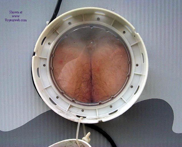 Pic #1*UW CJ &amp; Hubby in the Pool