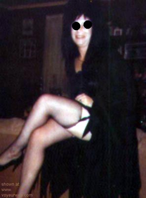 Pic #1 Crazy      Cat Elvira