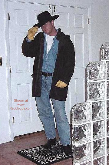 Pic #1M* Cold in Colorado (The Big Hustle)