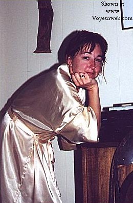 Pic #1SuzyQ's Return - Yellow Robe