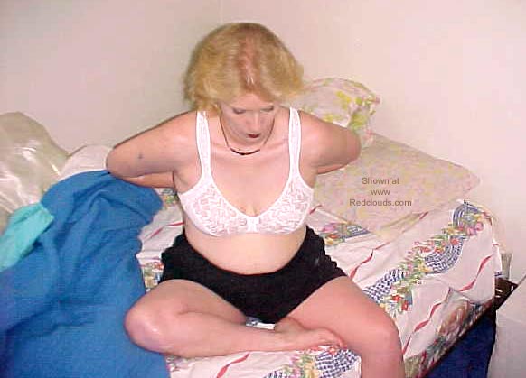 Pic #1Crystal Likes Her Cock