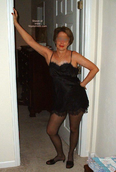 Pic #1Kate'S First Time