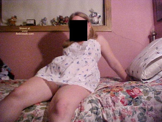 Pic #123 Y/O Blonde Trimmed
