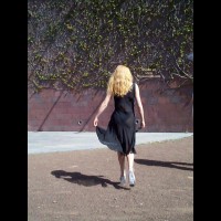 Pic #1Blonde Babe In Outdoor Theatre