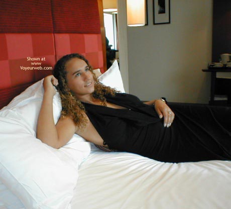 Pic #1English Rose In Hotel Room