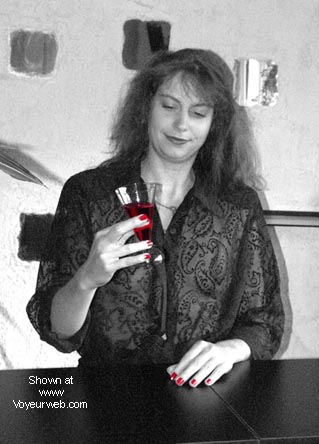 Pic #1Ruthi in black and white