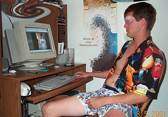 Pic #1M* Mulder Watching Scully