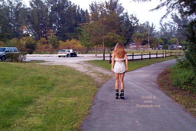 Pic #1 Sugar on Rollerblades