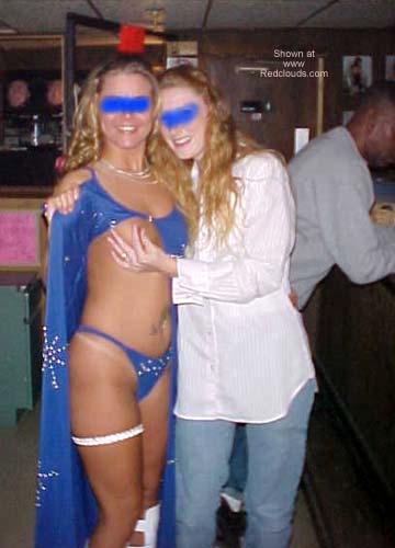 Pic #1*GG Sat. Night at a Local Strip Club